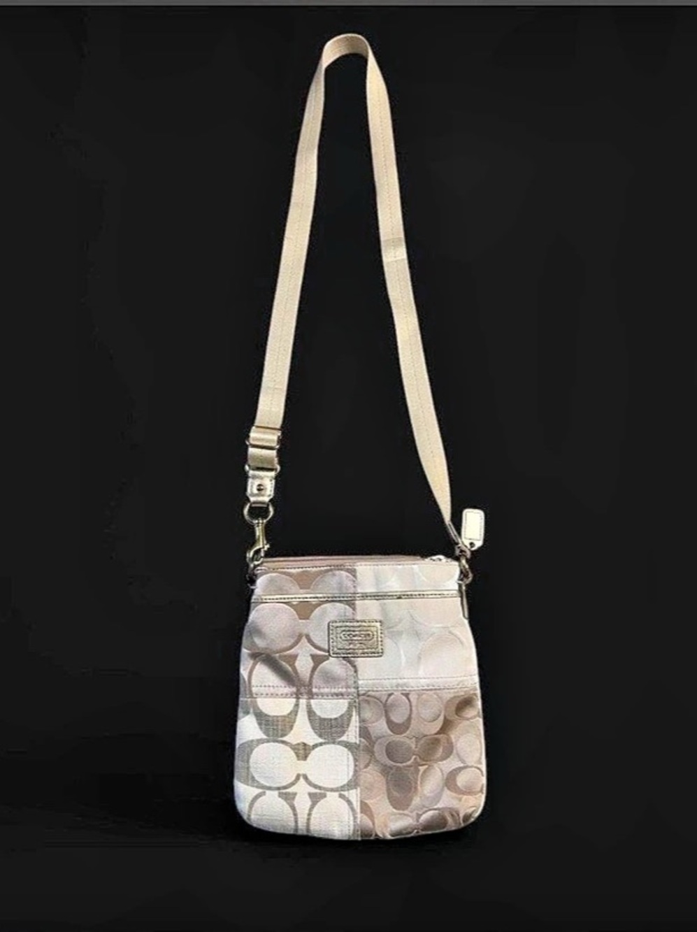 Coach Signature Patchwork Swingpack Crossbody Bag in Beige, White and Gold
